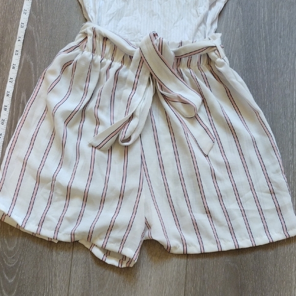 Love Squared Pants - Love Squared High Waist White and Red Shorts